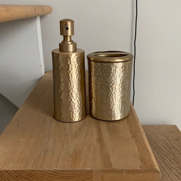 Bed Bath & Beyond Other - Soap Dispenser and Toothbrush Holder